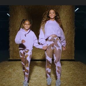 xs leggings DO NOT BUY